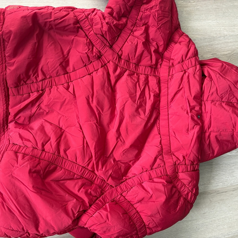 FP Movement by Free People Shirr Enough backpack puffer in cranberry - Picture 6 of 7